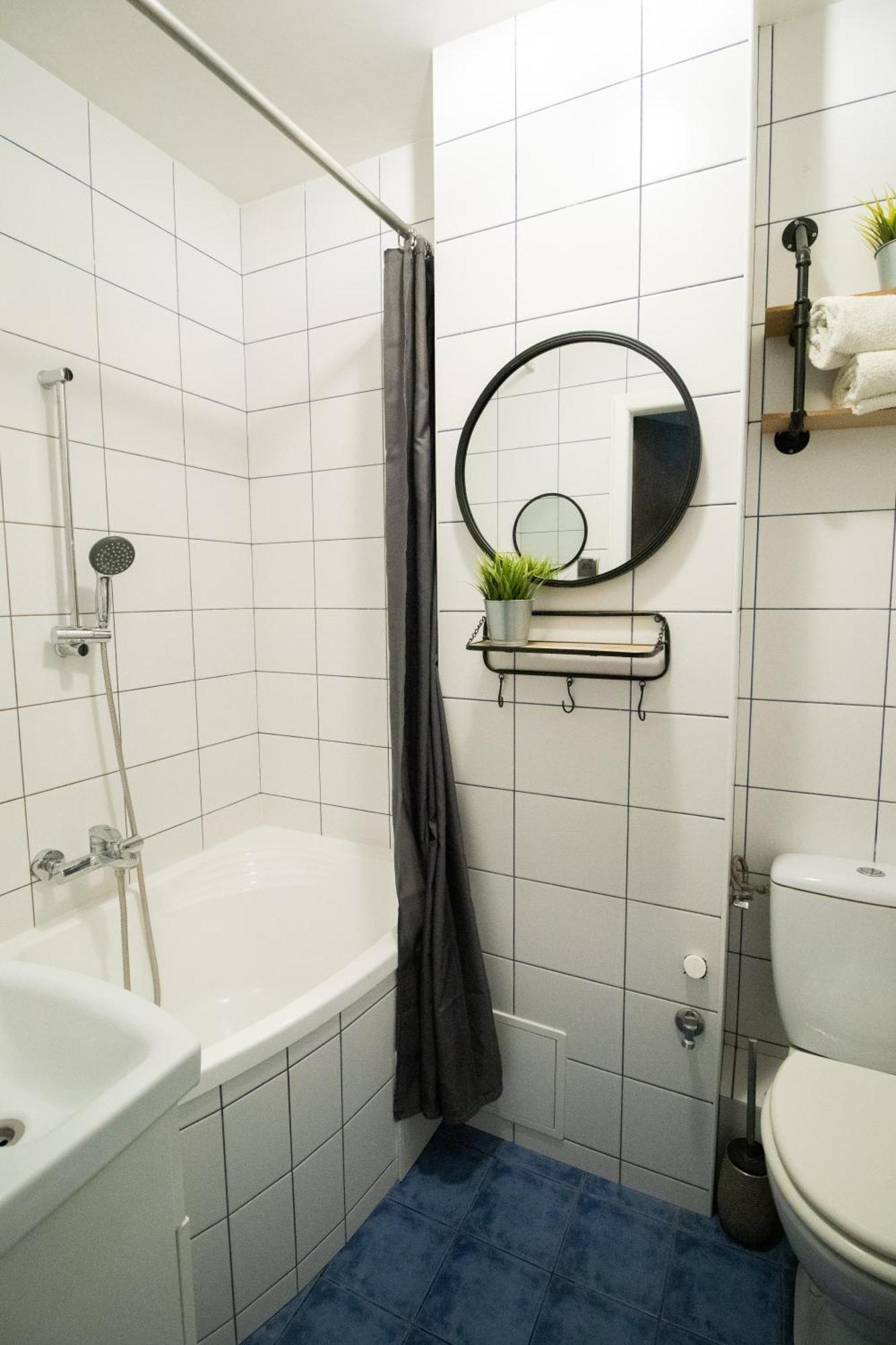 Piotrapartments - Daleka Cozy Train&Airport Apartment Warsaw Exterior photo